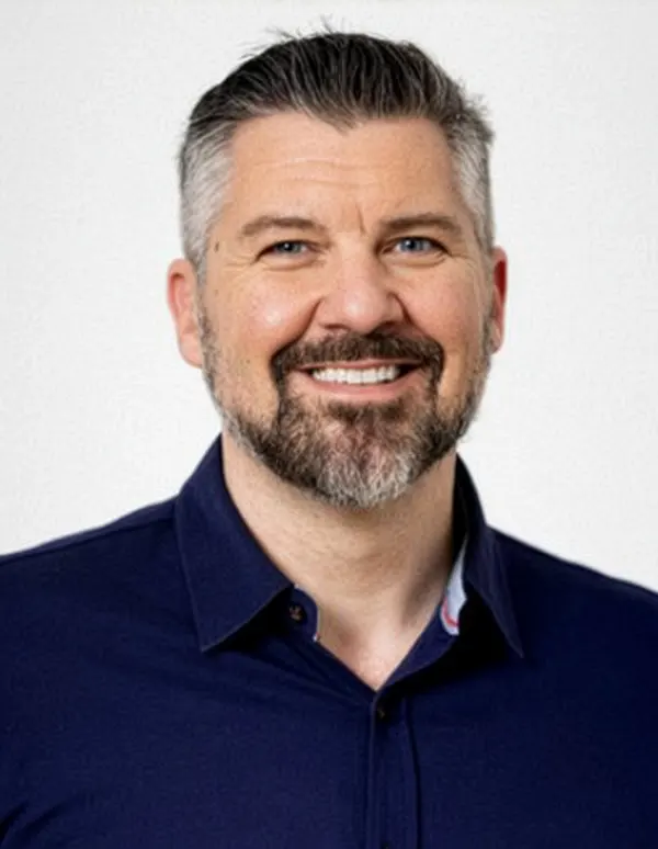 Headshot of Christian Dawson.