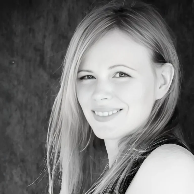 Headshot of Sally Strebel.