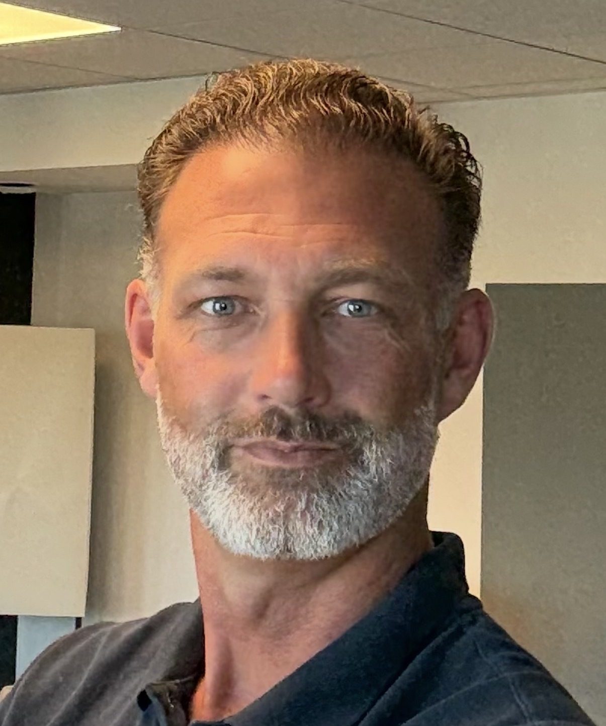 Headshot of Lasse Hall